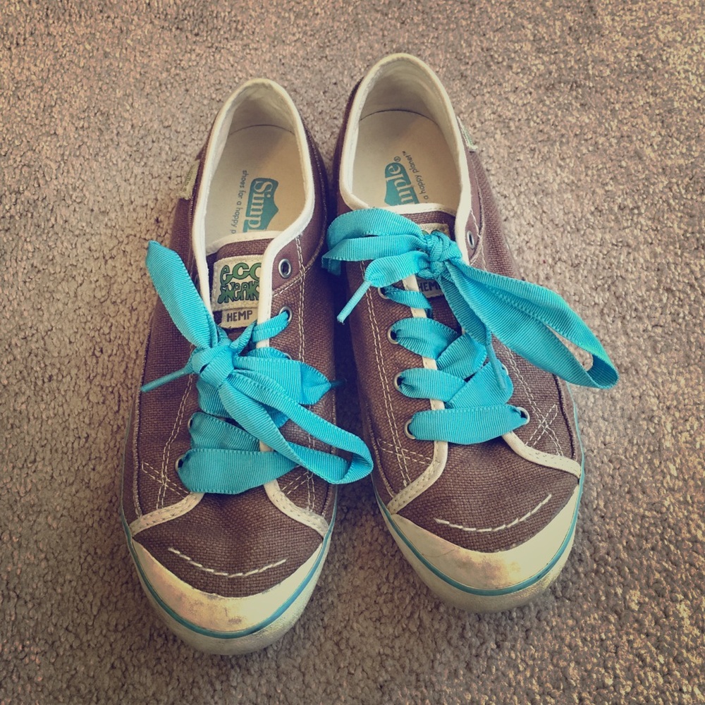Simple Eco Sneaks!!